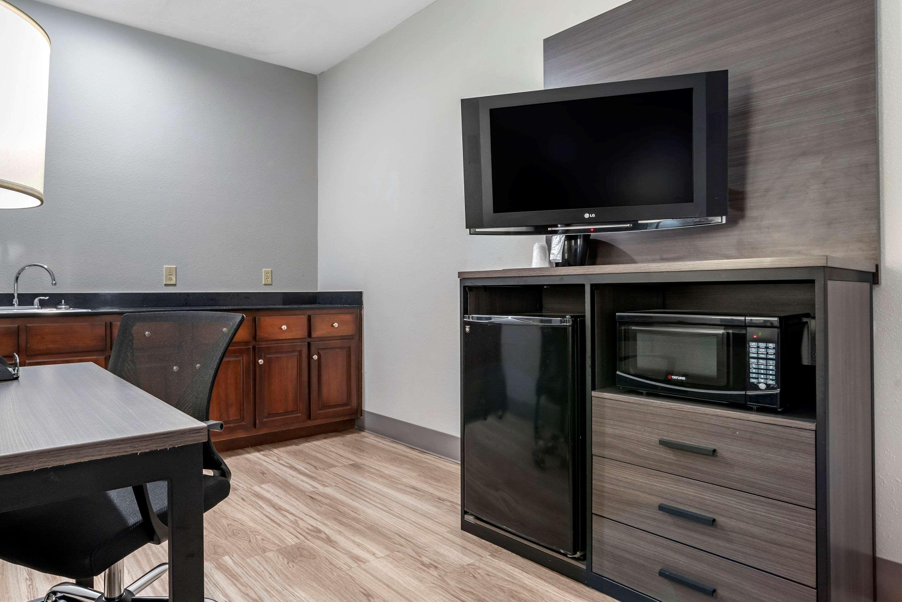 Quality Inn & Suites Demopolis Dış mekan fotoğraf